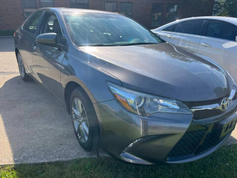 2017 Toyota Camry SE FWD photo