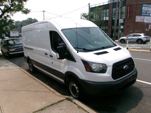 2017 Ford Transit Van RWD photo