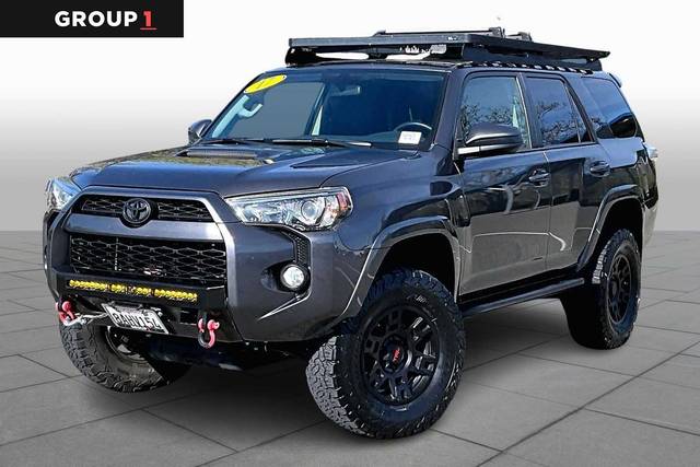 2017 Toyota 4Runner TRD Off Road 4WD photo