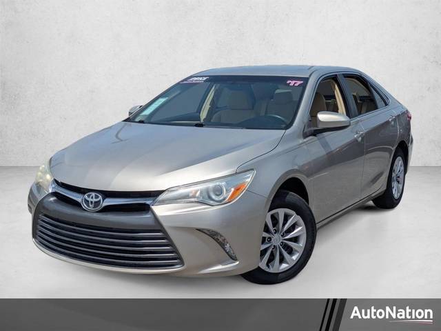 2017 Toyota Camry LE FWD photo