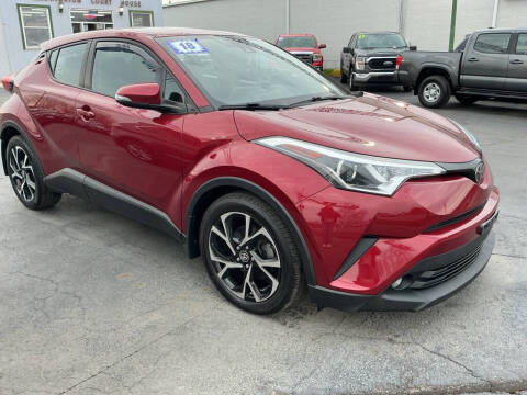 2018 Toyota C-HR XLE Premium FWD photo