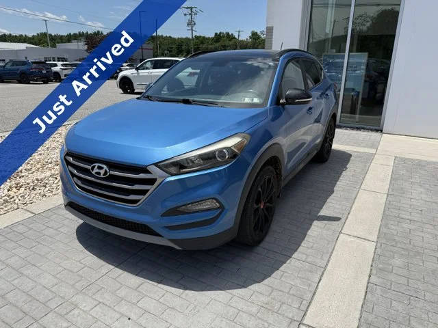 2017 Hyundai Tucson Night AWD photo