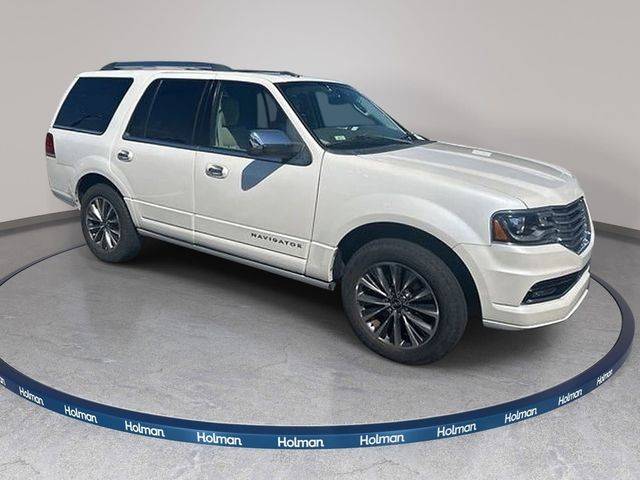 2017 Lincoln Navigator Select 4WD photo
