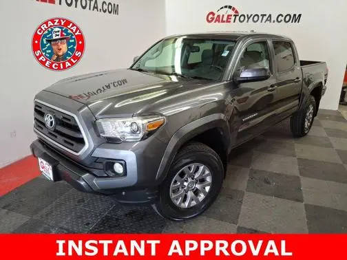 2017 Toyota Tacoma SR5 4WD photo