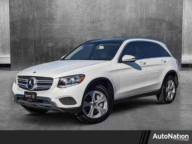 2017 Mercedes-Benz GLC-Class GLC 300 RWD photo