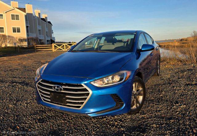 2017 Hyundai Elantra SE FWD photo
