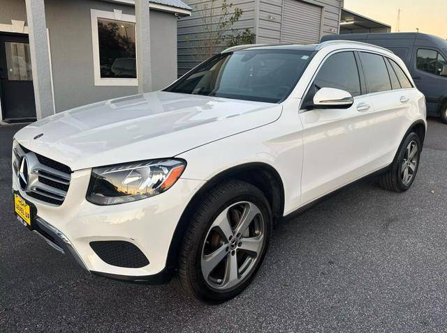 2017 Mercedes-Benz GLC-Class GLC 300 AWD photo