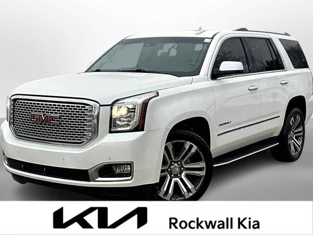 2017 GMC Yukon Denali RWD photo