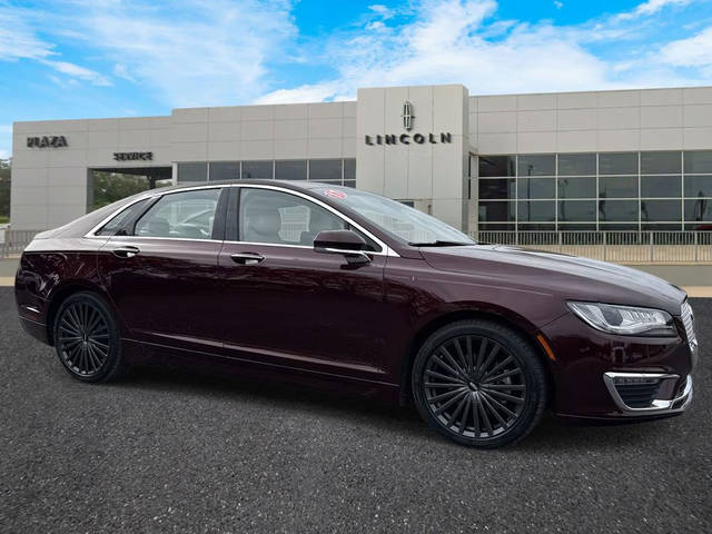 2017 Lincoln MKZ Reserve FWD photo