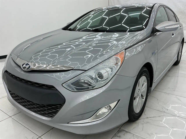 2015 Hyundai Sonata FWD photo