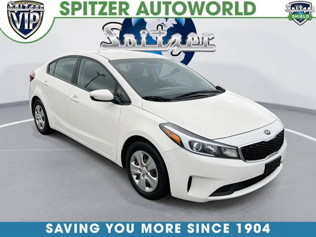 2017 Kia Forte LX FWD photo