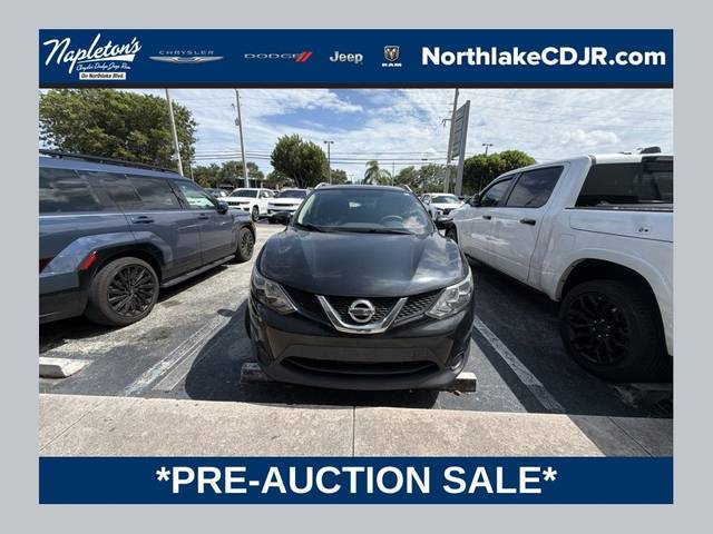 2017 Nissan Rogue Sport SV AWD photo