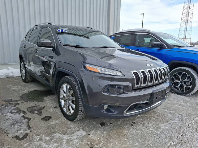 2015 Jeep Cherokee Limited FWD photo