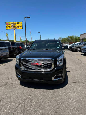 2016 GMC Yukon Denali 4WD photo
