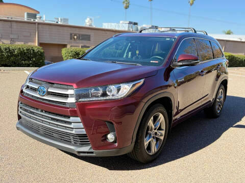 2017 Toyota Highlander Hybrid Limited Platinum AWD photo