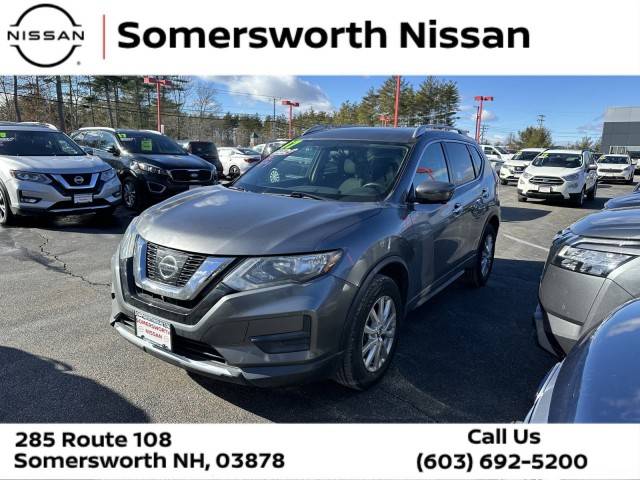 2017 Nissan Rogue SV AWD photo