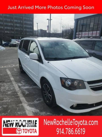 2016 Dodge Grand Caravan R/T FWD photo