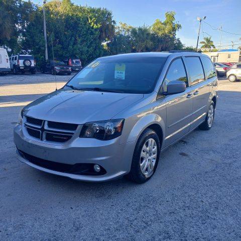 2016 Dodge Grand Caravan R/T FWD photo