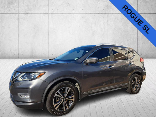 2017 Nissan Rogue SL FWD photo