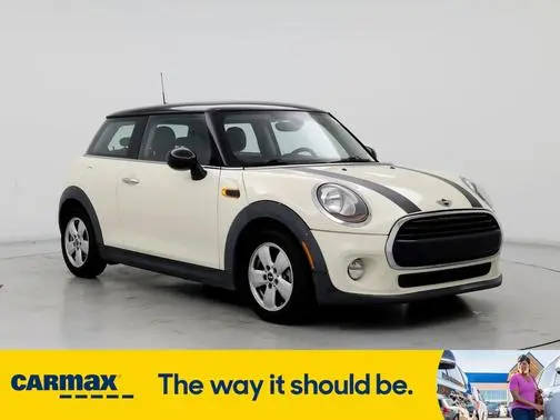 2016 MINI Hardtop 2 Door  FWD photo