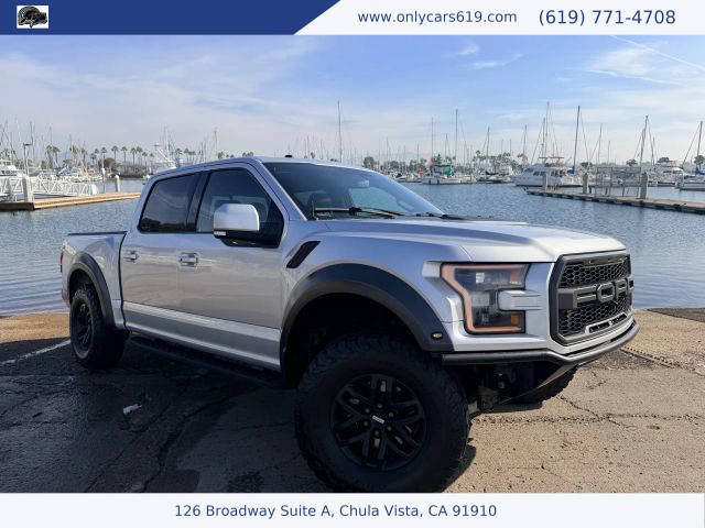 2017 Ford F-150 Raptor 4WD photo