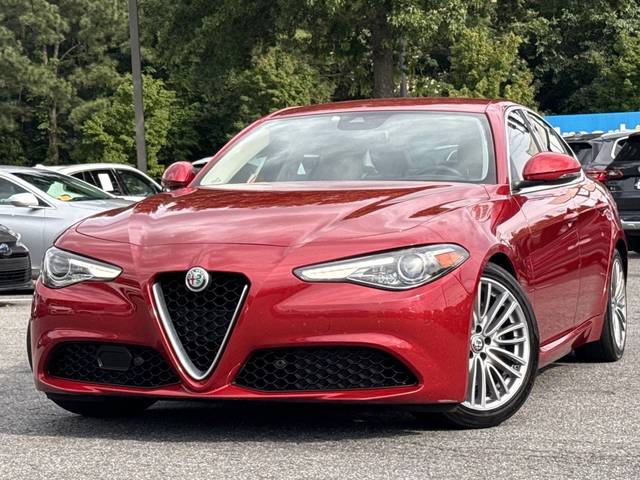 2017 Alfa Romeo Giulia Ti RWD photo