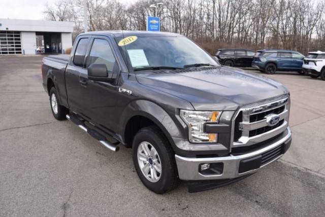 2017 Ford F-150 XLT RWD photo