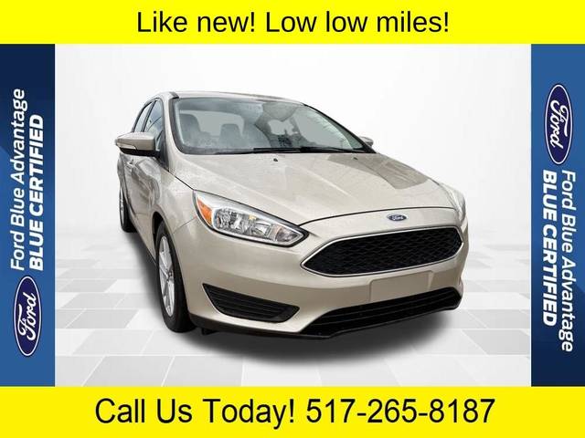 2017 Ford Focus SE FWD photo