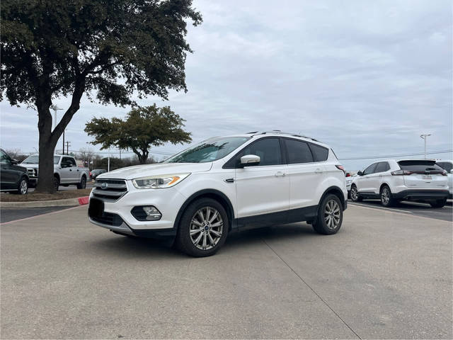 2017 Ford Escape Titanium FWD photo