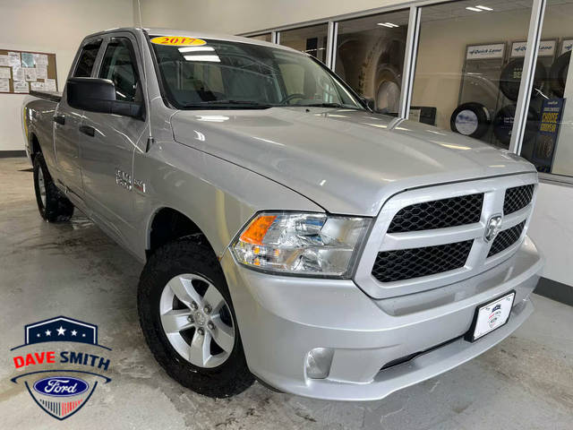 2017 Ram 1500 Express 4WD photo