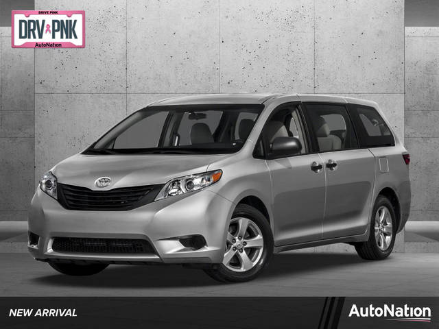 2015 Toyota Sienna XLE Premium FWD photo