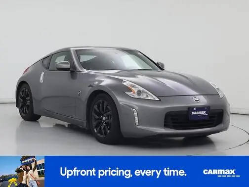 2016 Nissan 370Z RWD photo
