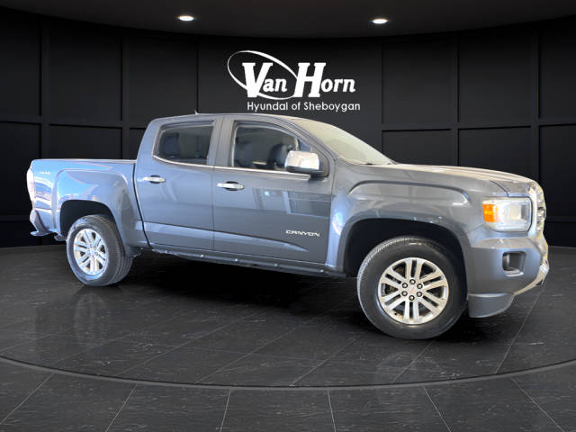 2017 GMC Canyon 4WD SLT 4WD photo