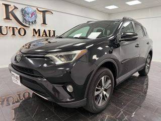 2017 Toyota RAV4 XLE AWD photo