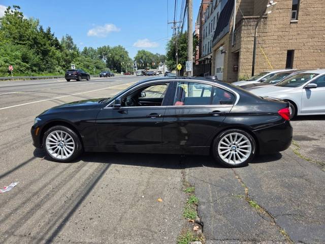 2017 BMW 3 Series 330i xDrive AWD photo