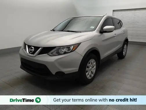 2017 Nissan Rogue Sport S FWD photo