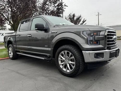 2017 Ford F-150 XLT 4WD photo