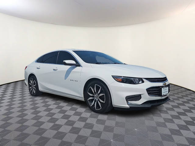 2017 Chevrolet Malibu LT FWD photo