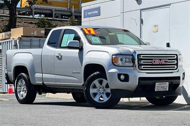 2017 GMC Canyon 2WD SLE RWD photo