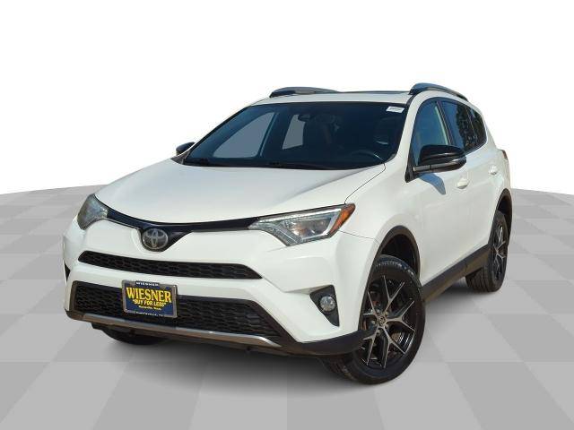 2017 Toyota RAV4 SE FWD photo