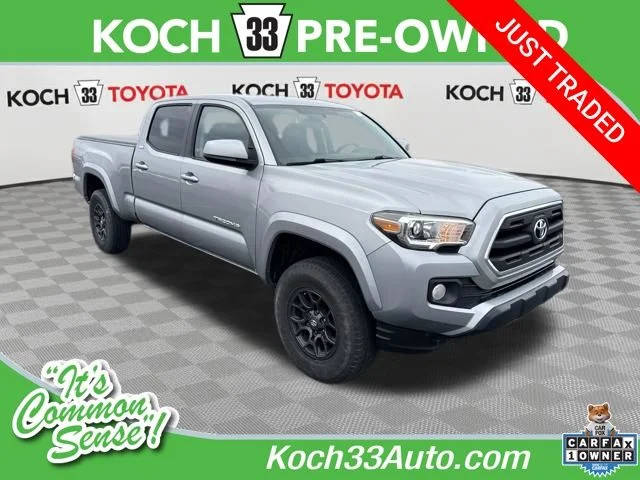 2017 Toyota Tacoma SR5 4WD photo