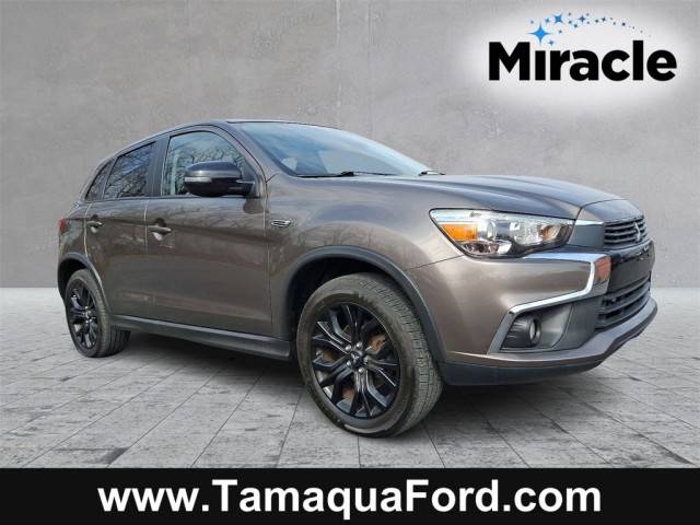 2017 Mitsubishi Outlander Sport LE 2.0 4WD photo