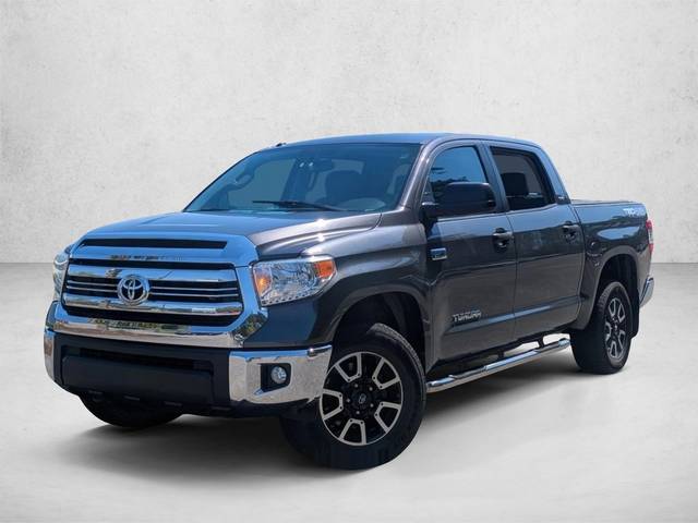 2017 Toyota Tundra SR5 4WD photo