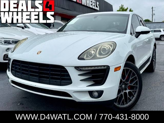 2015 Porsche Macan S AWD photo