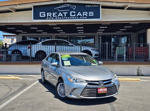 2017 Toyota Camry LE FWD photo