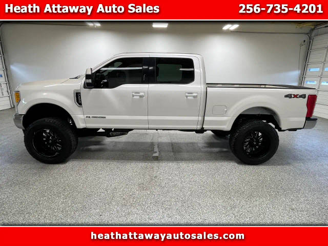 2017 Ford F-250 Super Duty Lariat 4WD photo