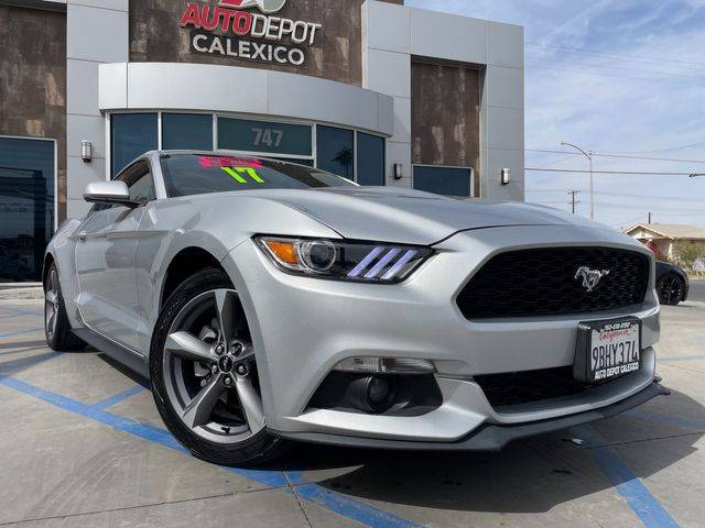 2017 Ford Mustang EcoBoost RWD photo