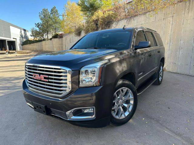 2017 GMC Yukon SLT 4WD photo