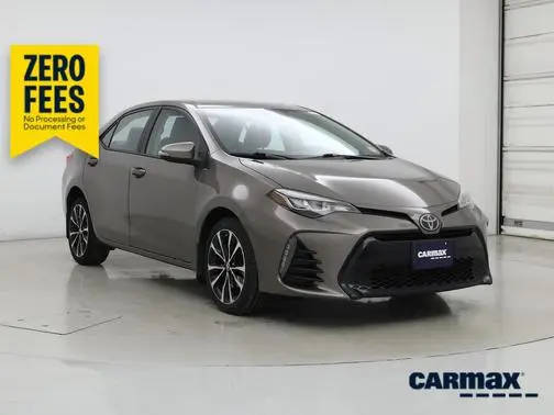 2017 Toyota Corolla SE FWD photo