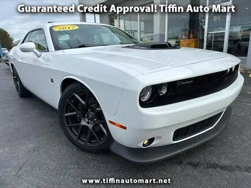 2017 Dodge Challenger 392 Hemi Scat Pack Shaker RWD photo